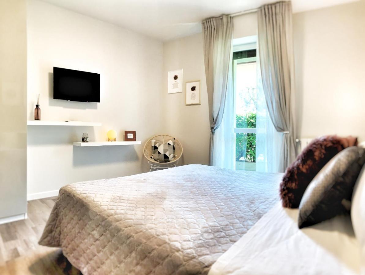 Appartamento Casa Emilia Sirmione Exterior foto